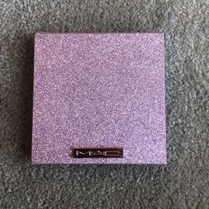 Mac cosmetics highlight palette